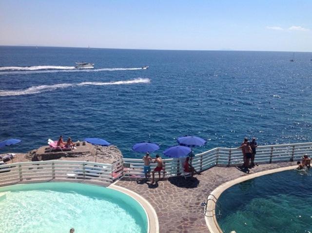 La Grande Terrazza Di Capo D'Arco Vila Exterior foto